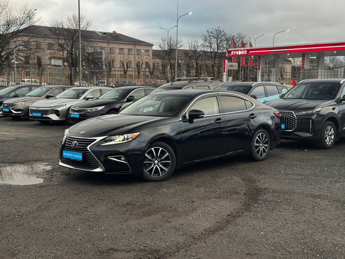 Lexus ES