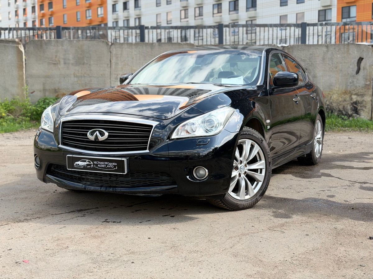 Infiniti Q70, 2014