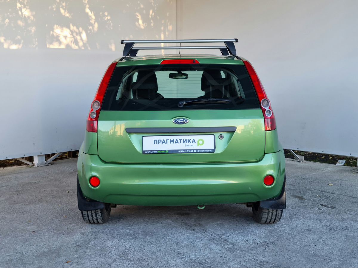 Ford Fiesta Ghia 2006 г.в., 108 530 км.