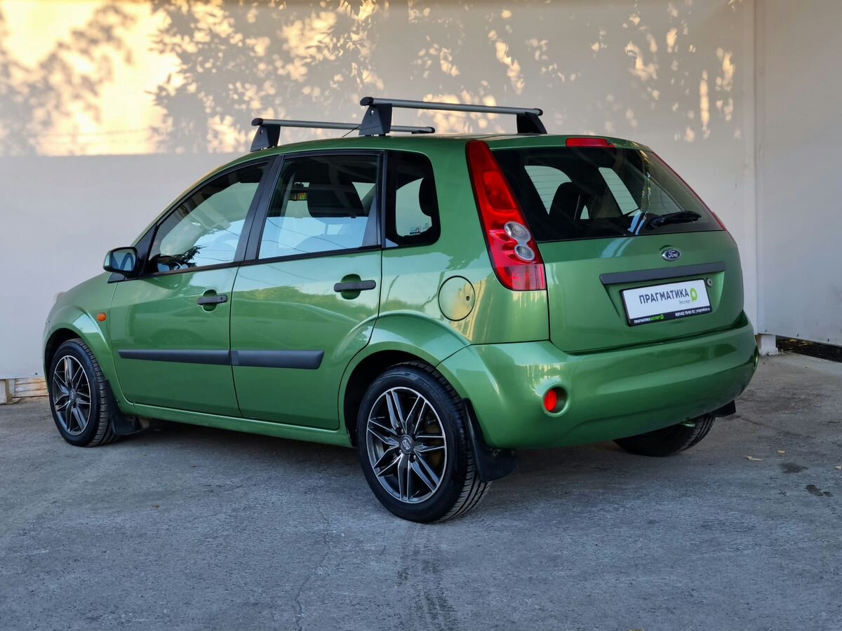 Ford Fiesta Ghia 2006 г.в., 108 530 км.