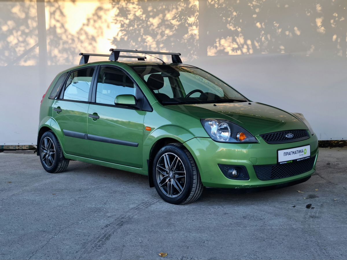 Ford Fiesta Ghia 2006 г.в., 108 530 км.