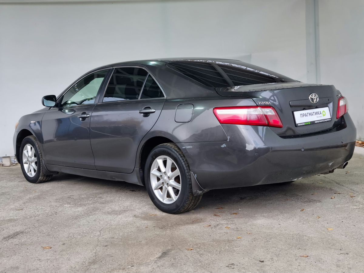 Toyota Camry 999 2008 г.в., 222 800 км.