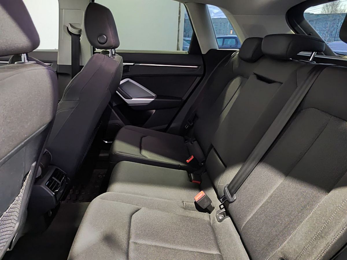 Audi Q3 Advance 40 TFSI quattro S tronic 2020 г.в., 127 810 км.