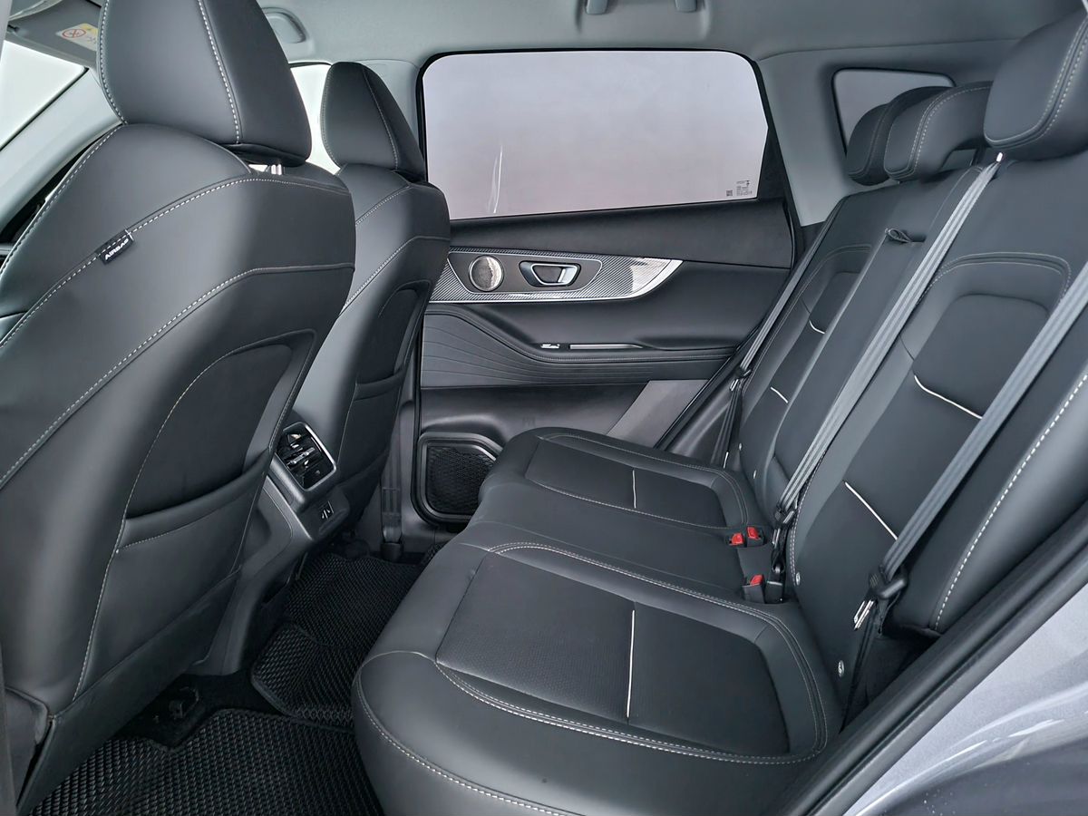 Chery Tiggo 7L Active 2025 г.в., 7 939 км.