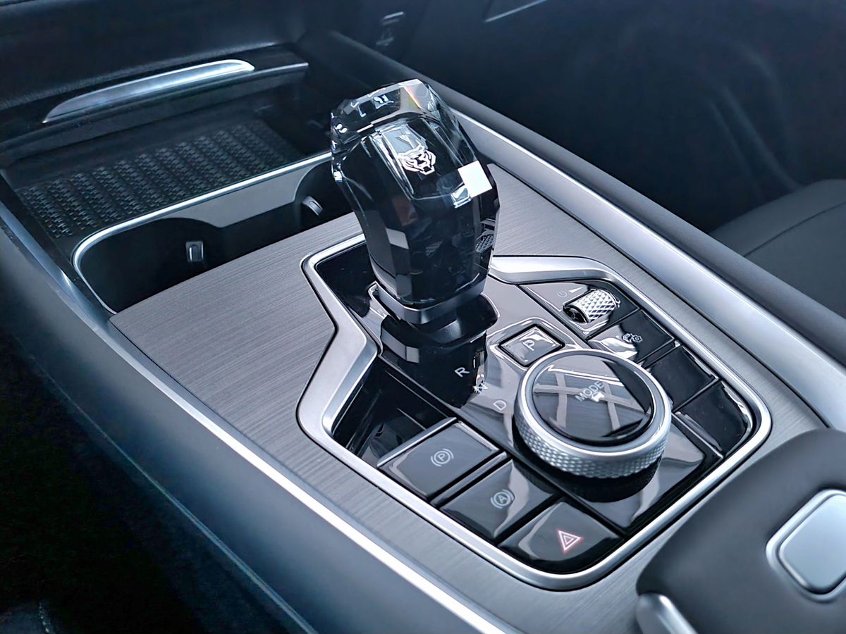 Chery Tiggo 7L Active 2025 г.в., 7 939 км.