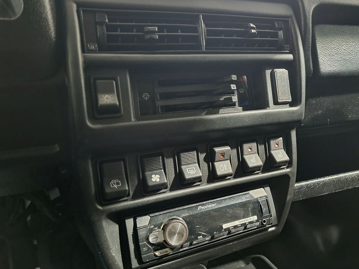 Lada 2121 (4x4) Luxe Металлик (2017-2018) 2018 г.в., 114 914 км.