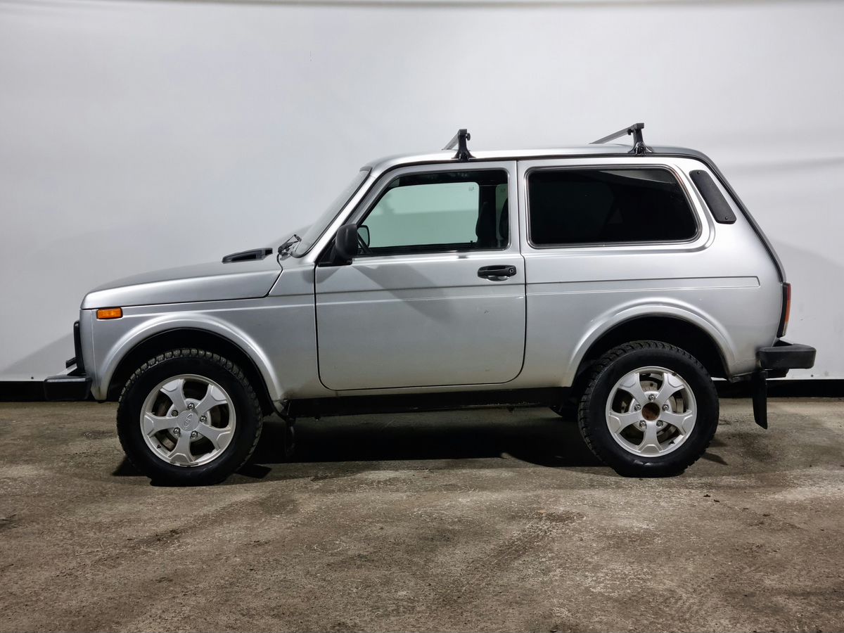 Lada 2121 (4x4) Luxe Металлик (2017-2018) 2018 г.в., 114 914 км.
