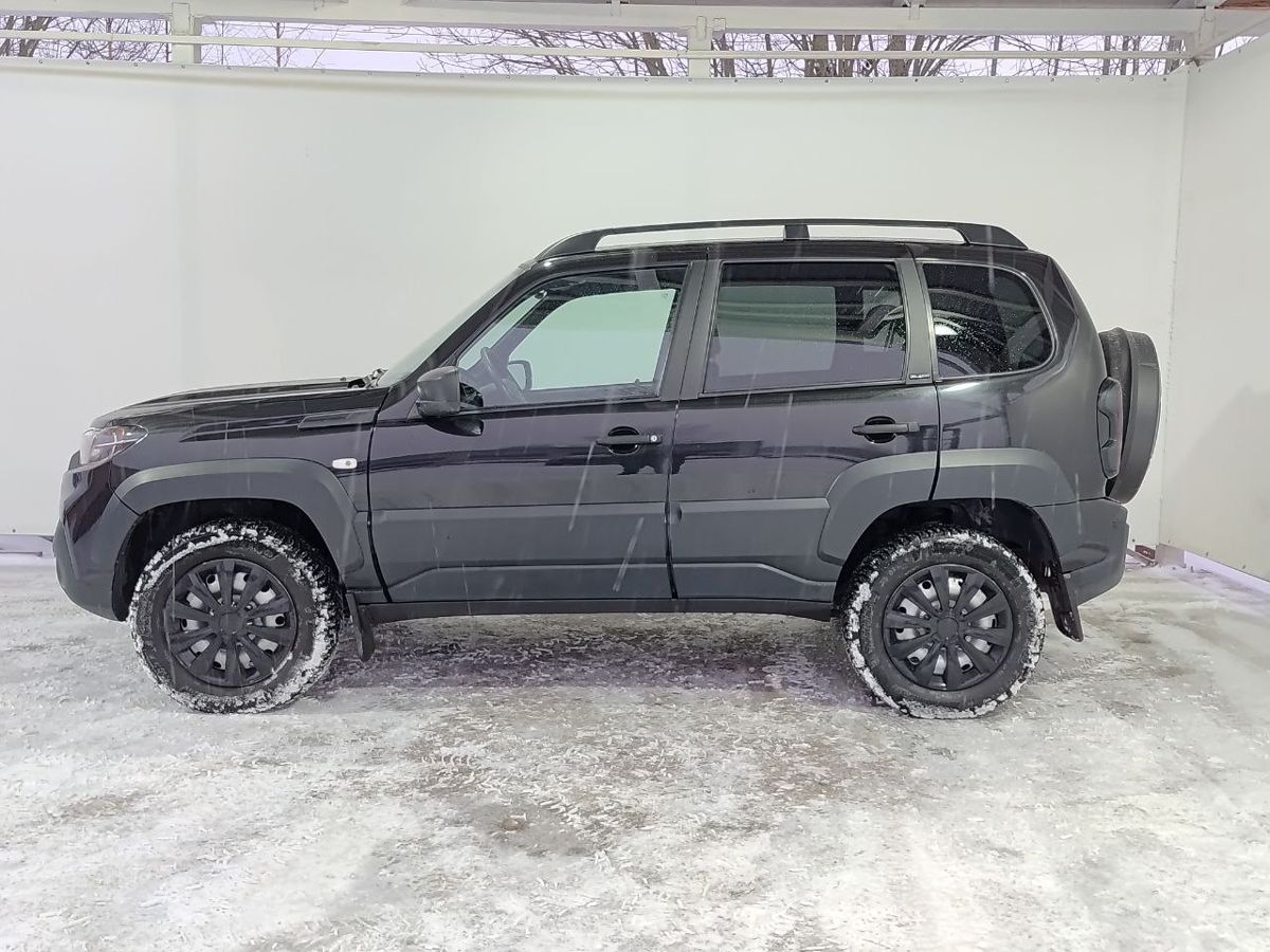 Lada Niva Travel BLACK'22 2022 г.в., 24 000 км.