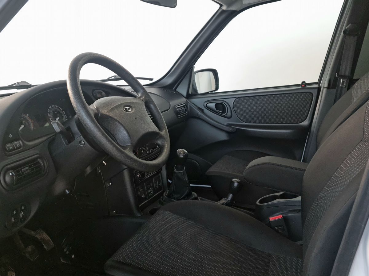 Lada Niva Travel Comfort'24 (2023-2024) 2024 г.в., 20 320 км.