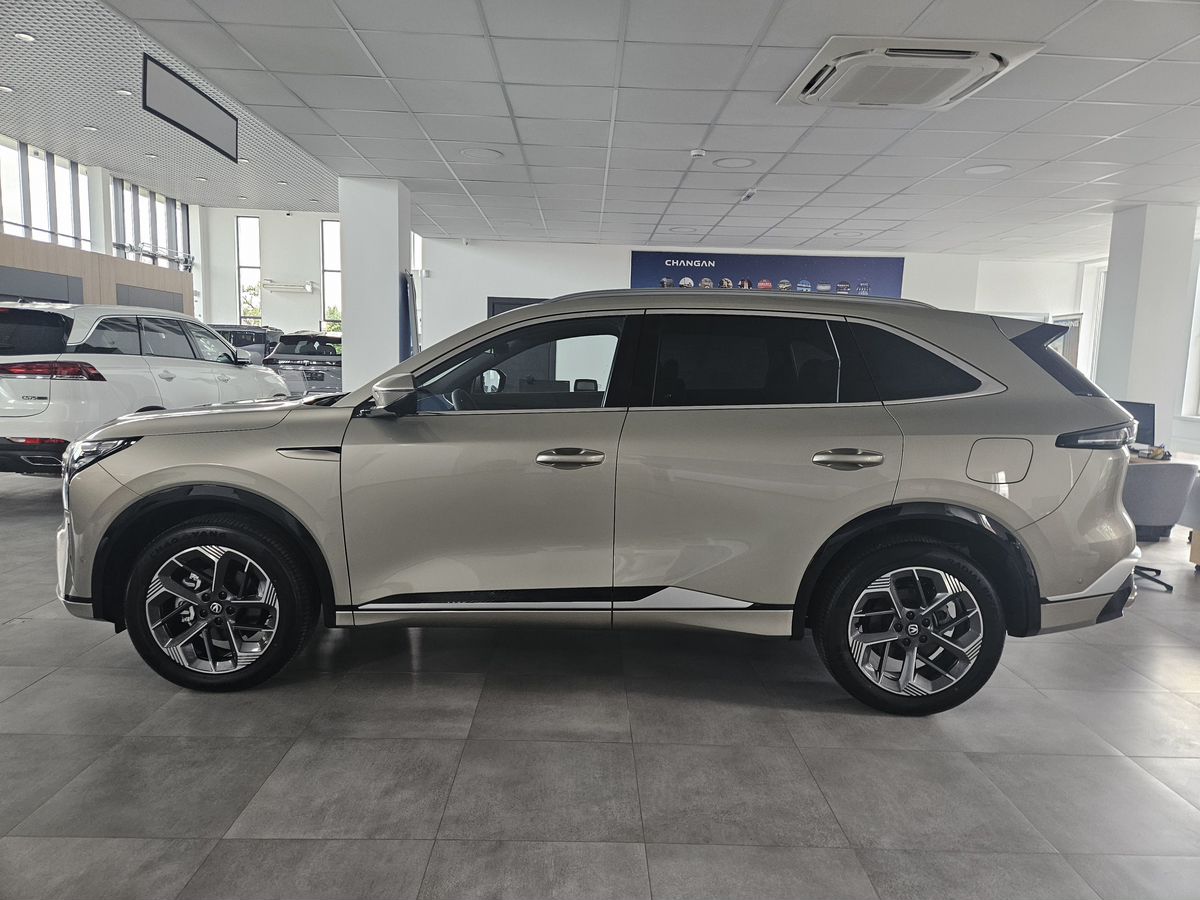 Changan CS75 Plus Люкс