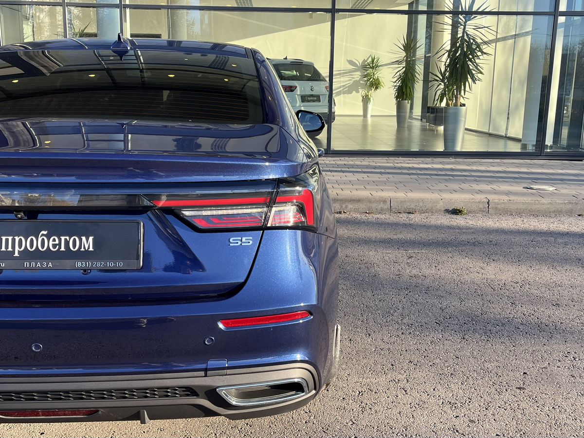 Omoda S5