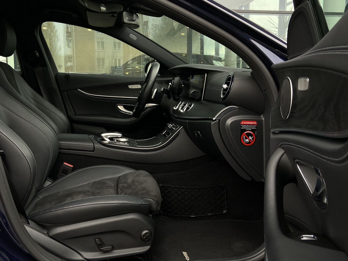 Mercedes-Benz E-Класс