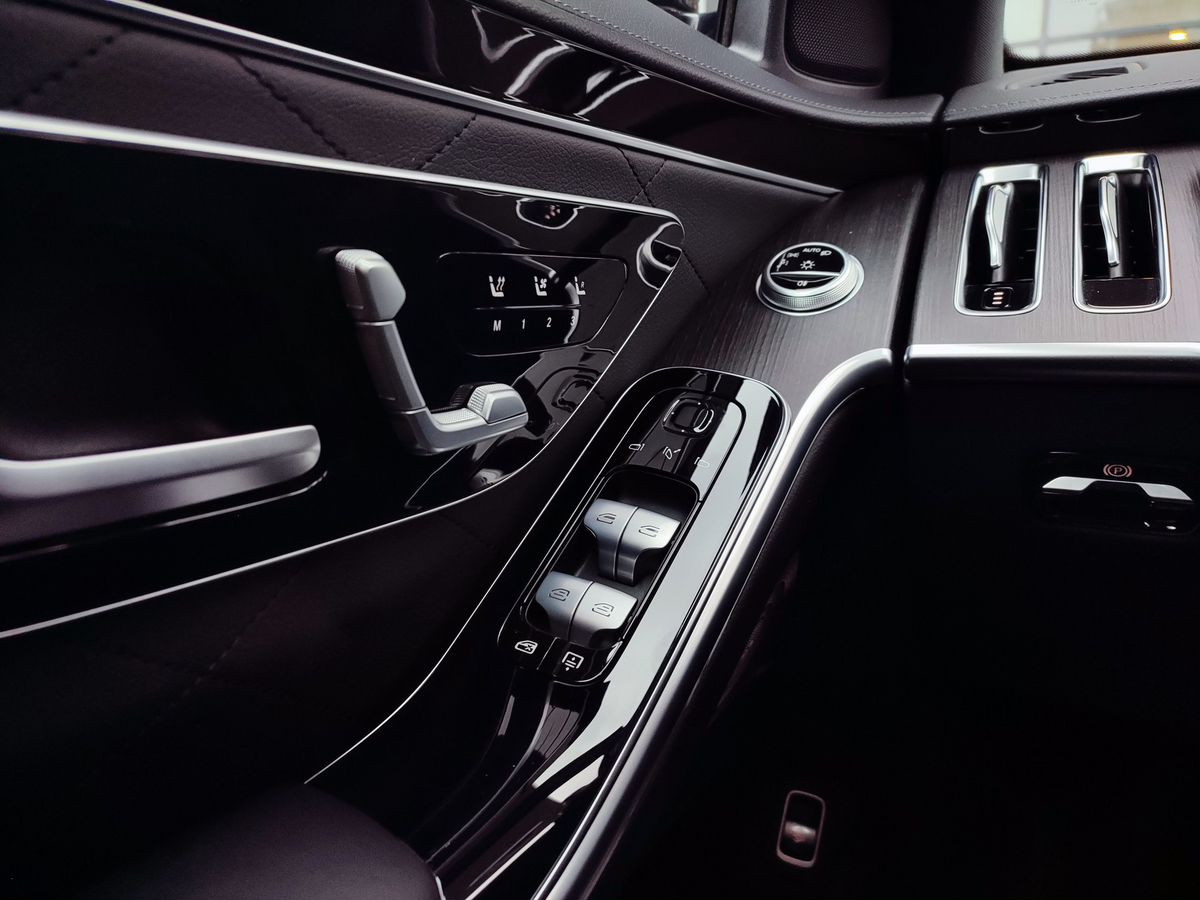 Mercedes-Benz S-Класс