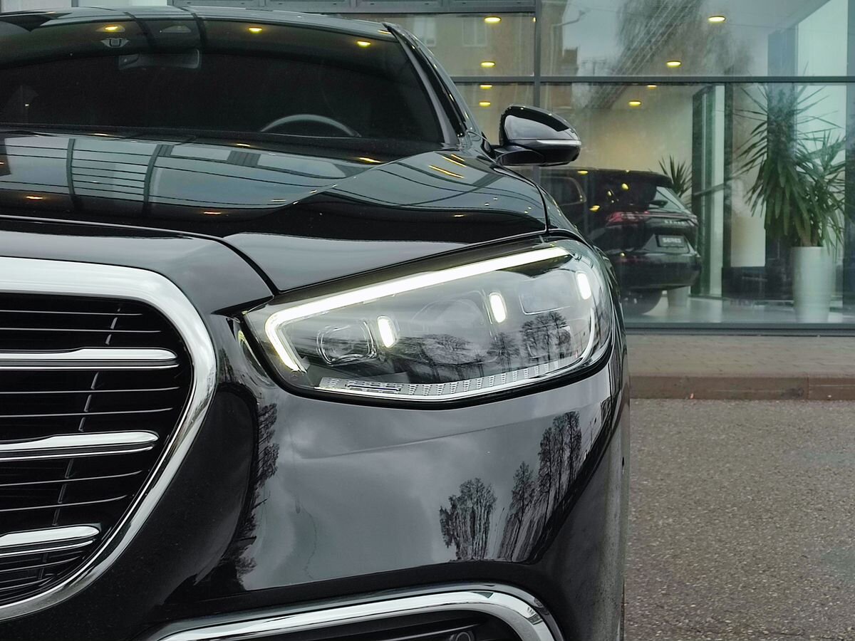 Mercedes-Benz S-Класс