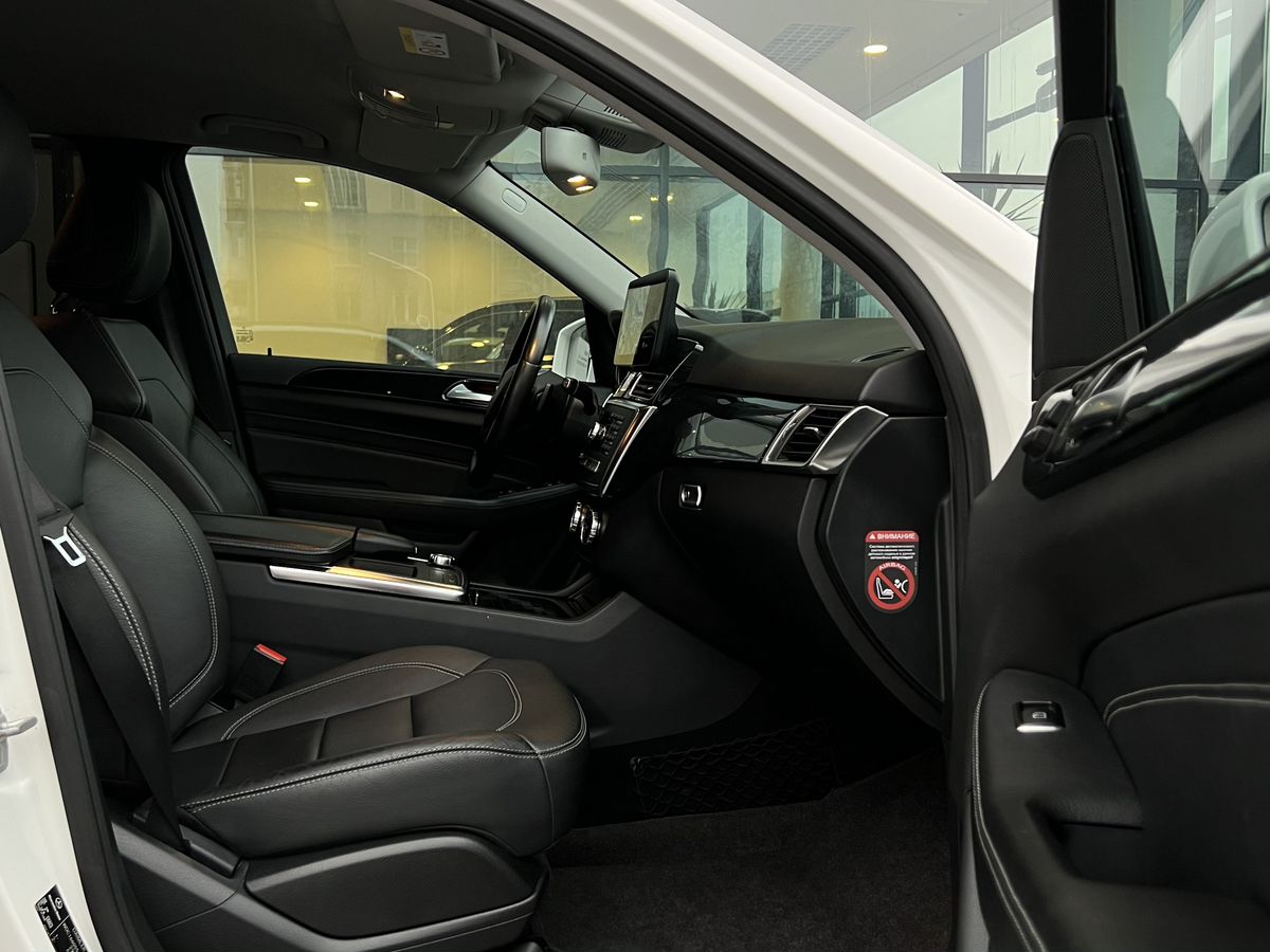 Mercedes-Benz M-Класс