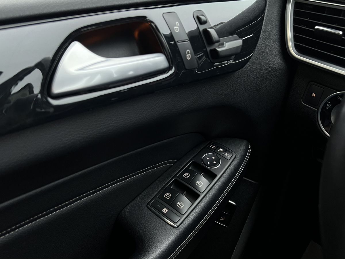 Mercedes-Benz M-Класс