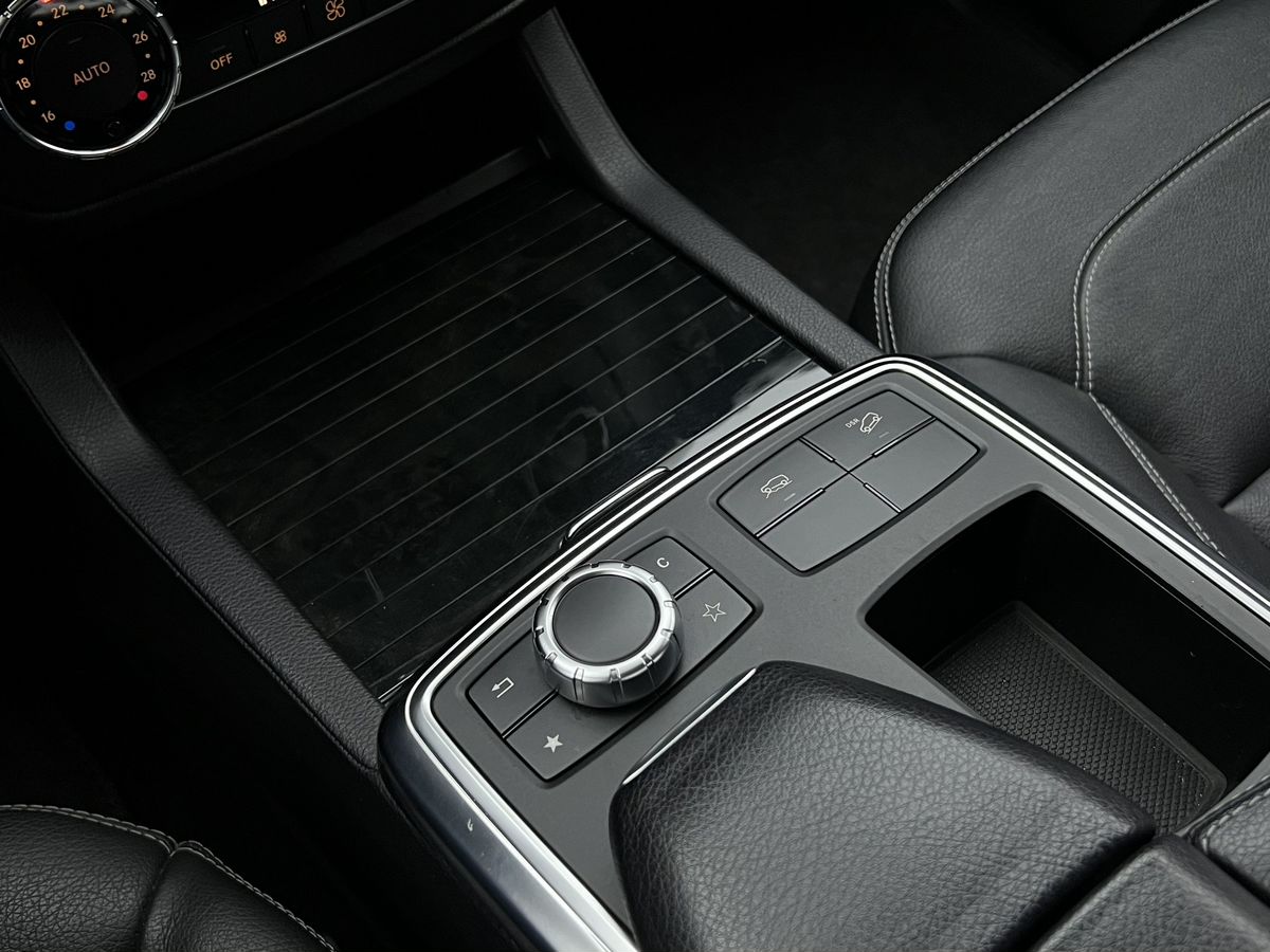 Mercedes-Benz M-Класс