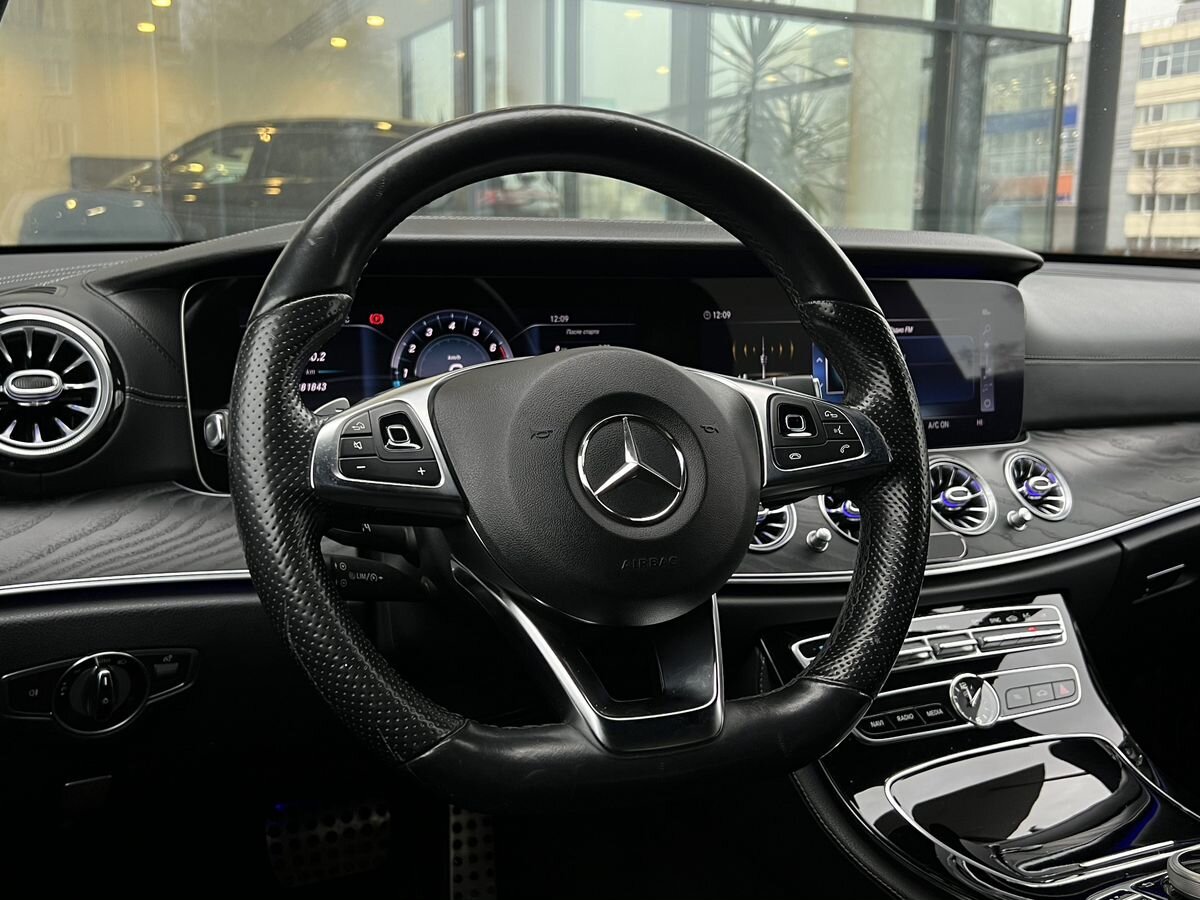 Mercedes-Benz E-Класс