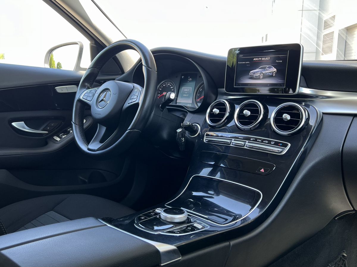 Mercedes-Benz C-Класс