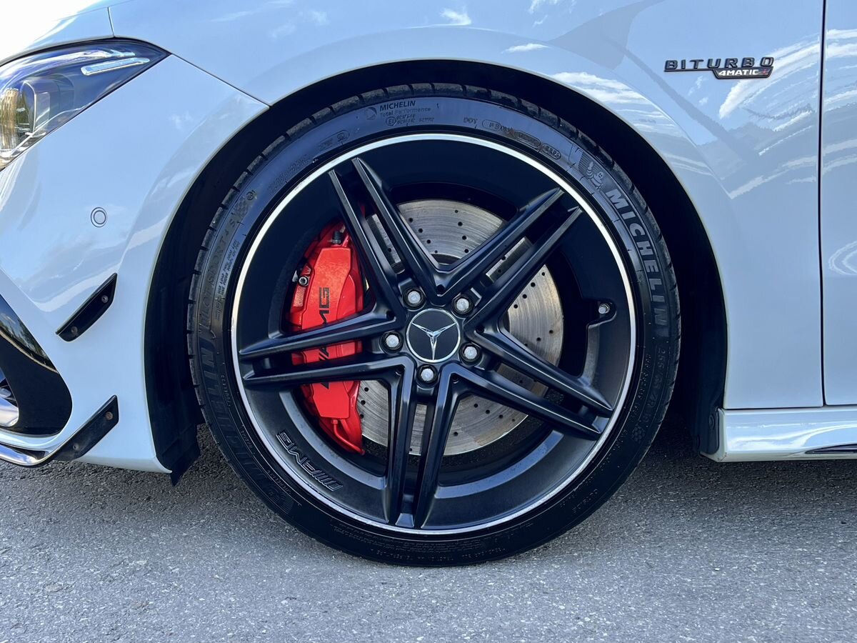 Mercedes-Benz CLA AMG