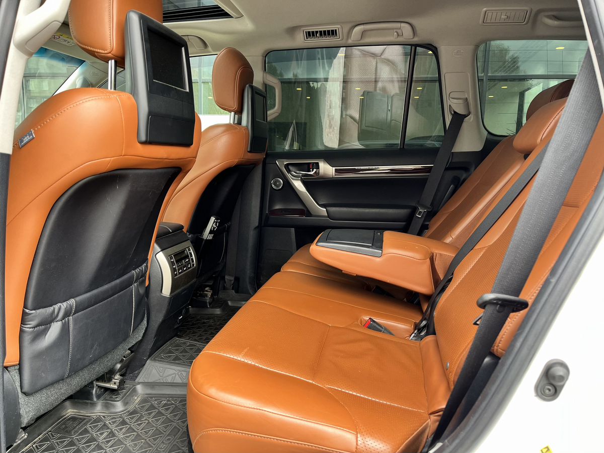 Lexus GX