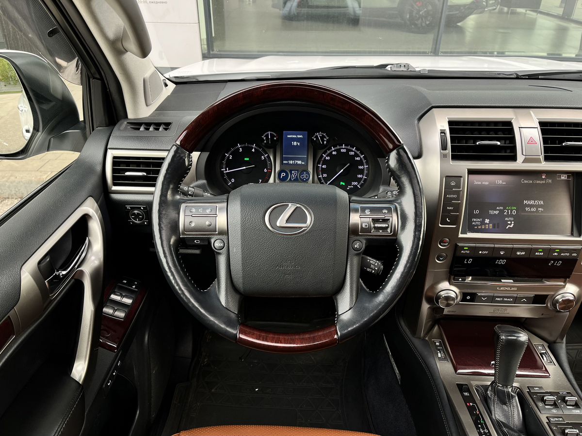 Lexus GX