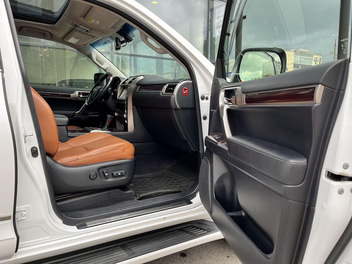 Lexus GX