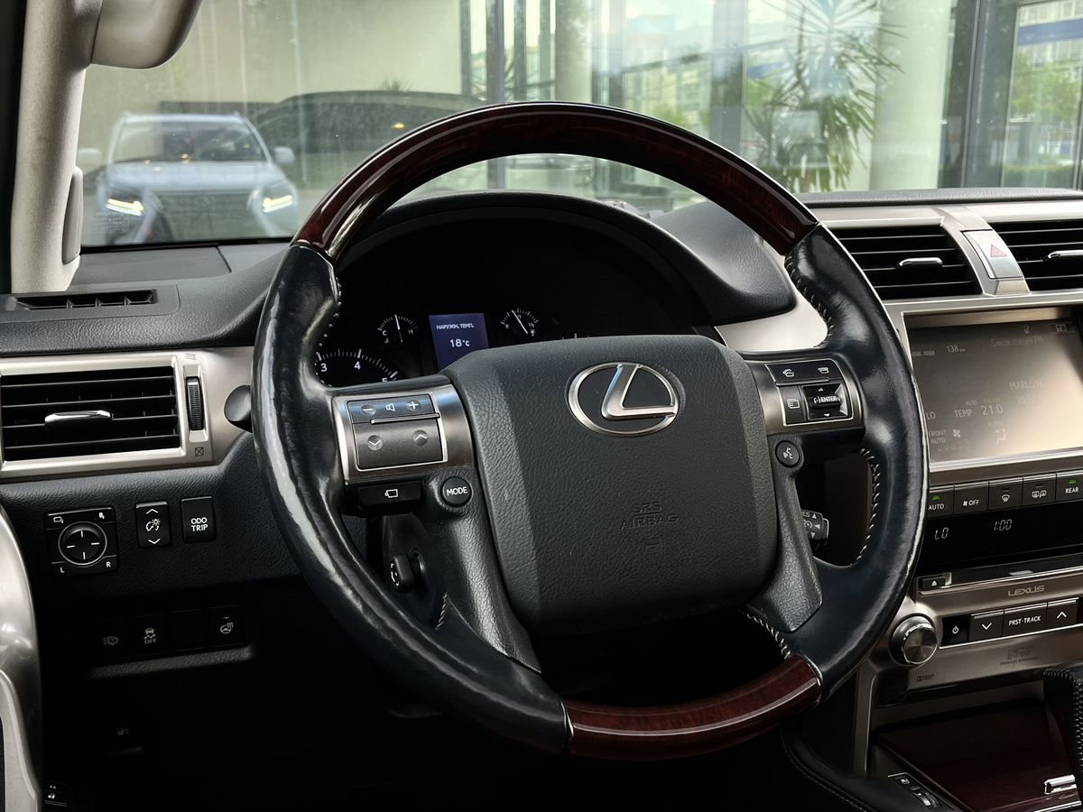 Lexus GX