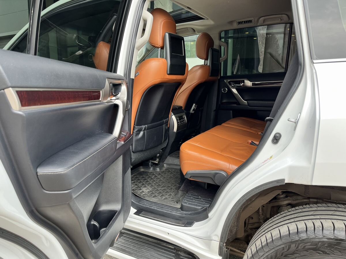 Lexus GX