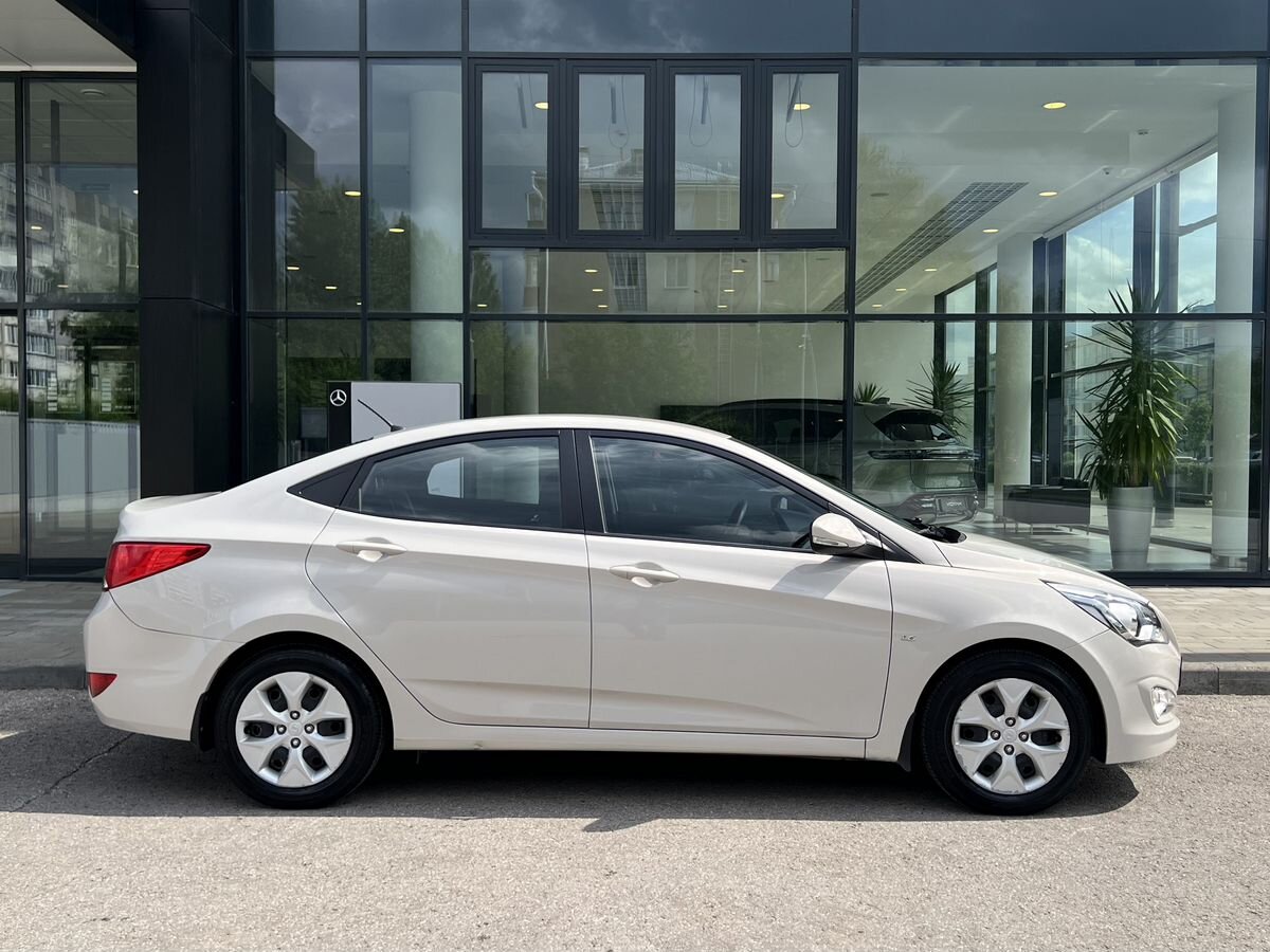 Hyundai Solaris
