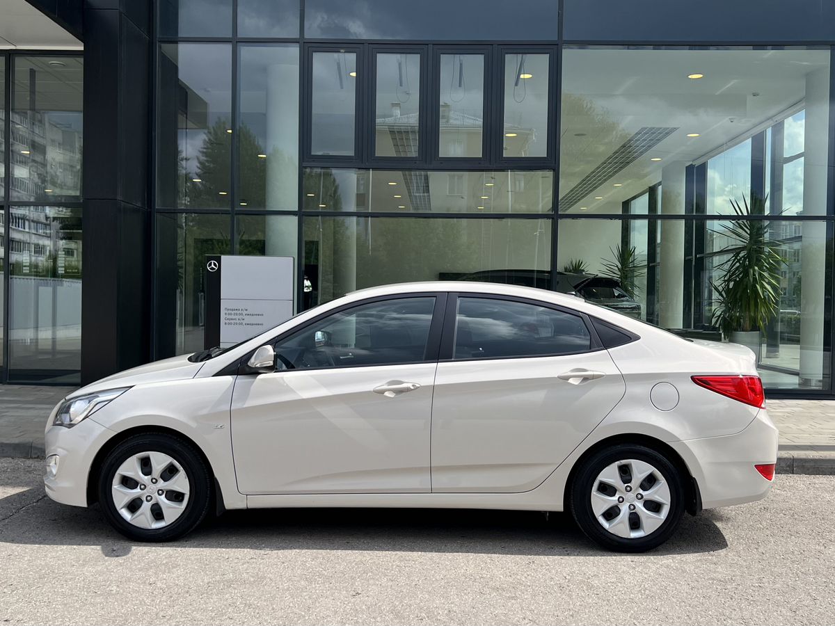 Hyundai Solaris