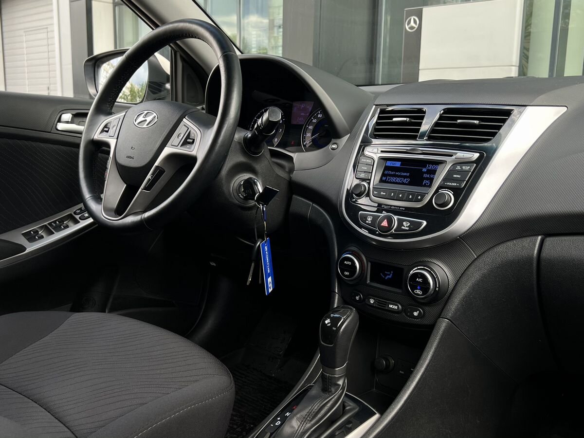 Hyundai Solaris