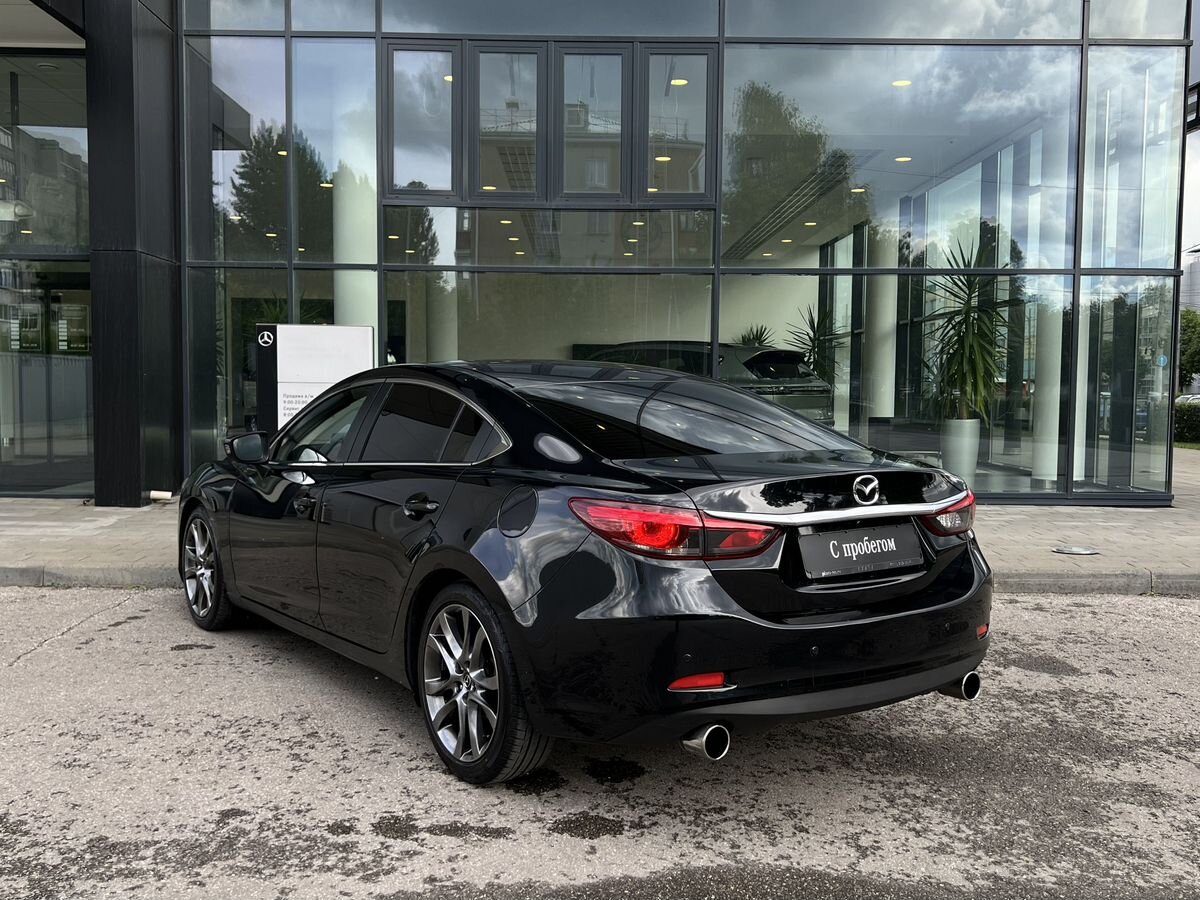 Mazda 6