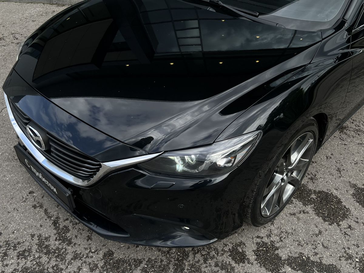 Mazda 6