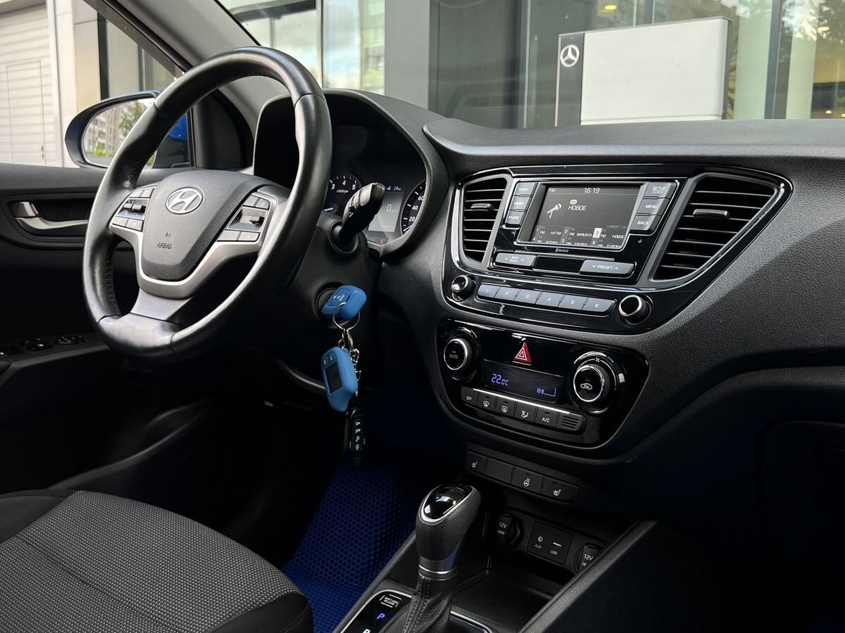 Hyundai Solaris