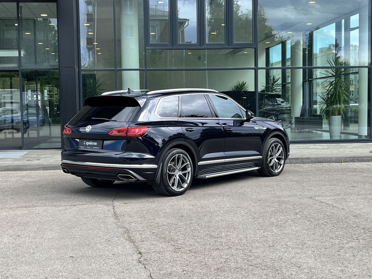 Volkswagen Touareg