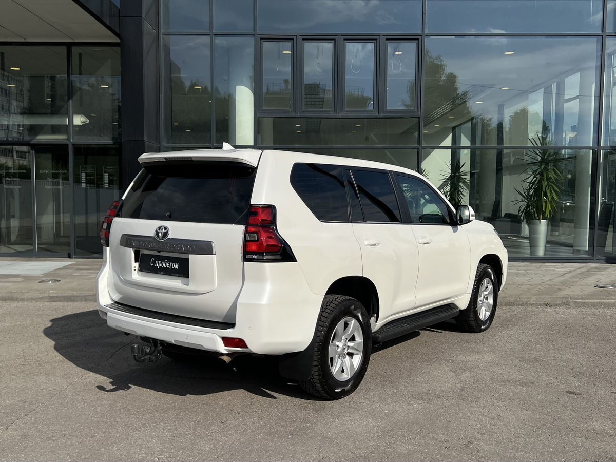 Toyota Land Cruiser Prado