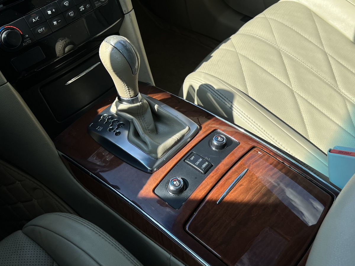 Infiniti FX