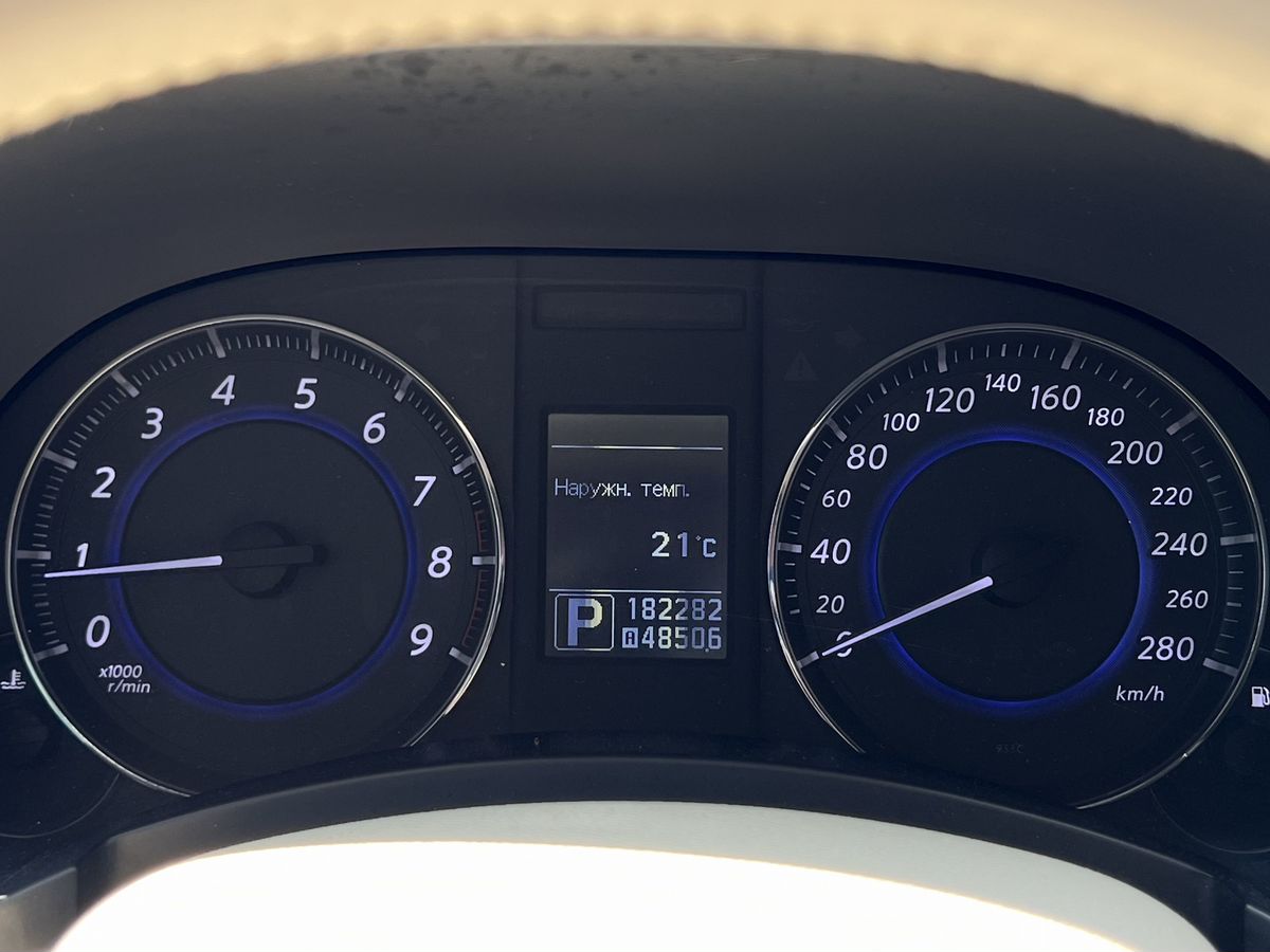 Infiniti FX