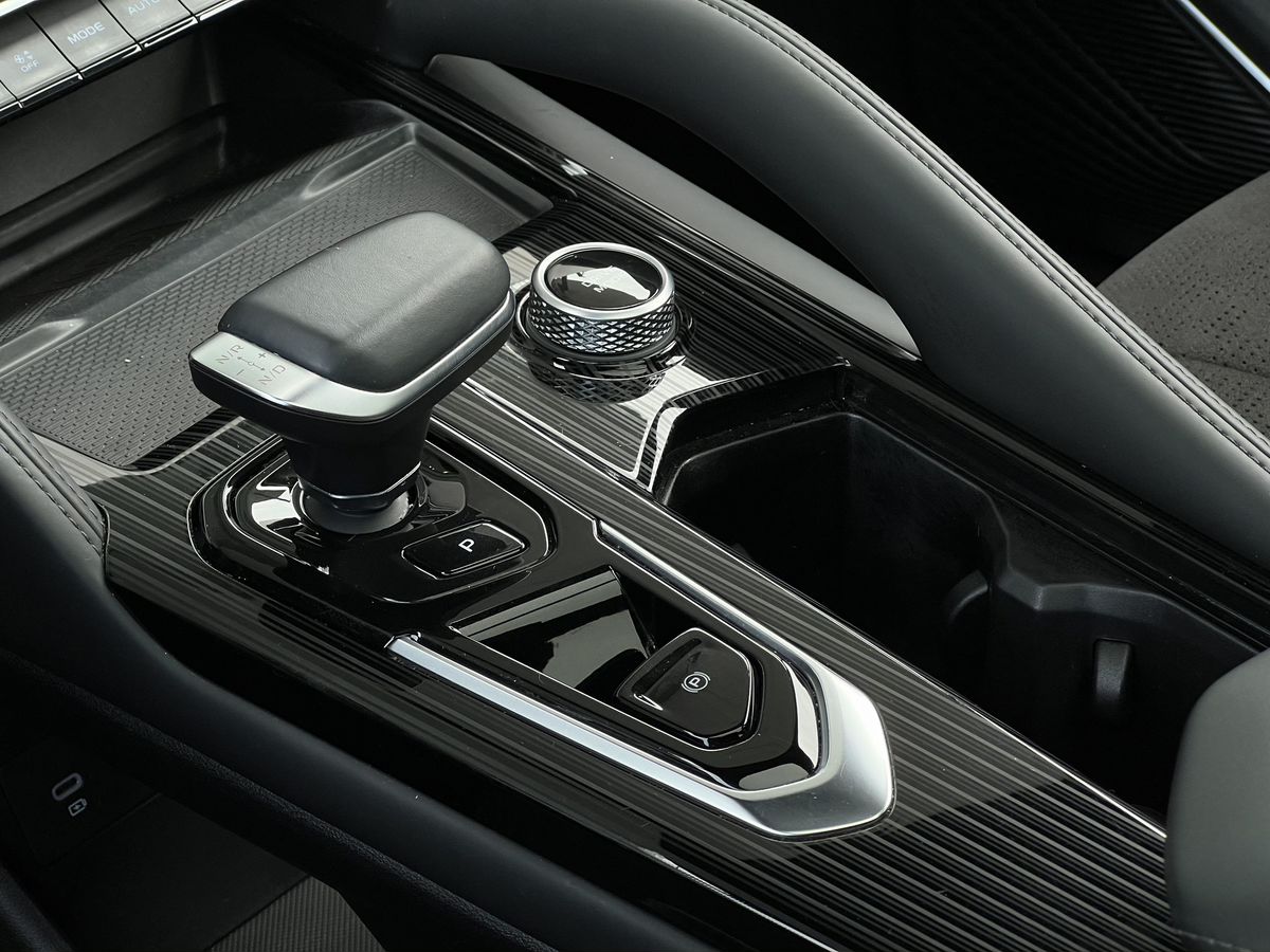Geely Monjaro