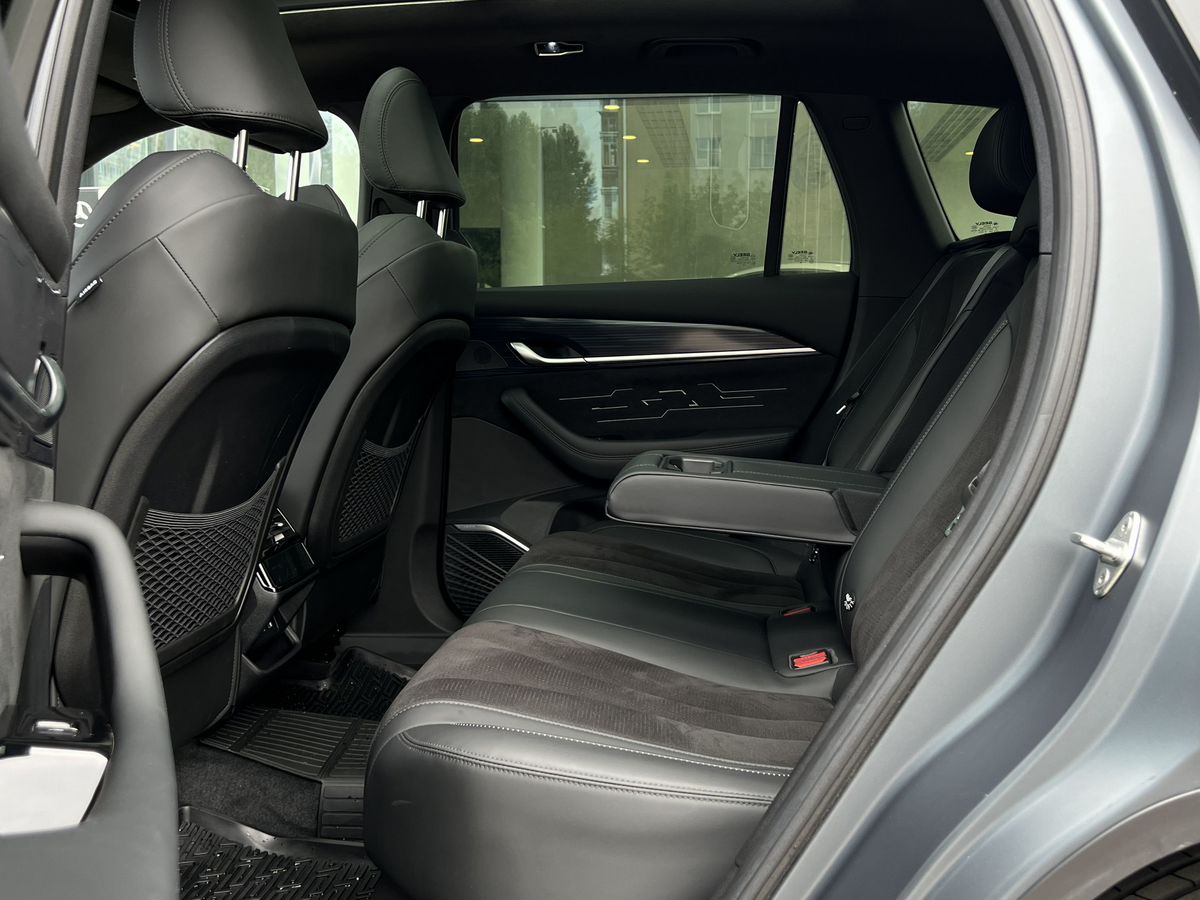 Geely Monjaro