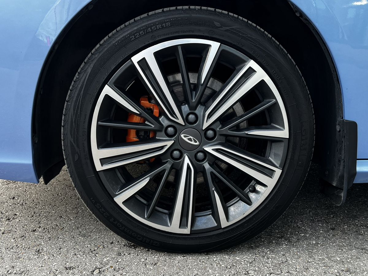 Chery Arrizo 8