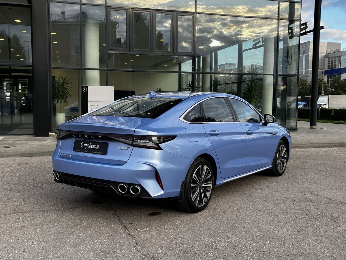 Chery Arrizo 8