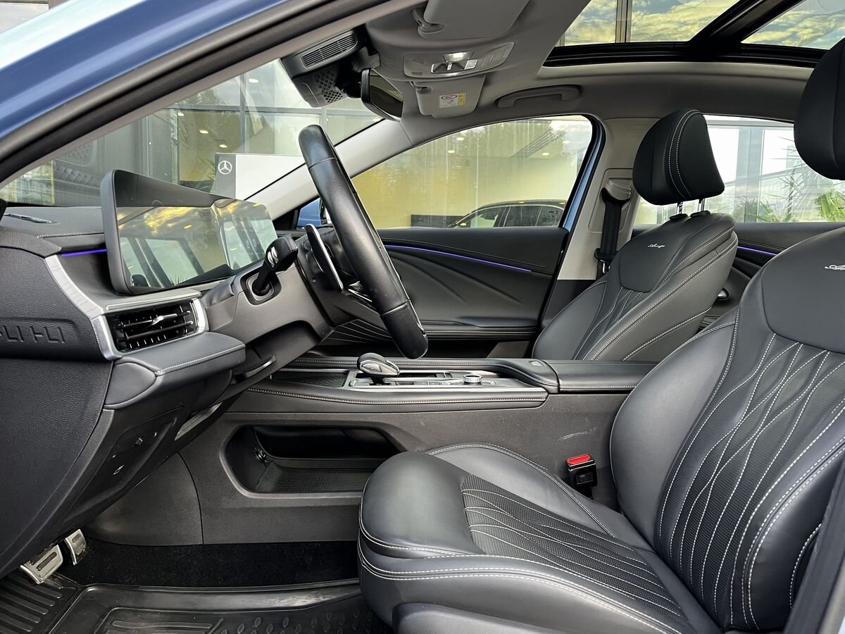 Chery Arrizo 8