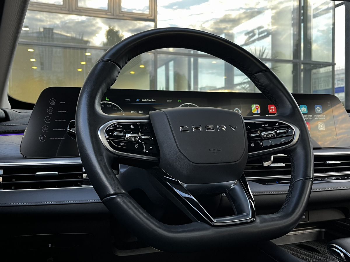 Chery Arrizo 8