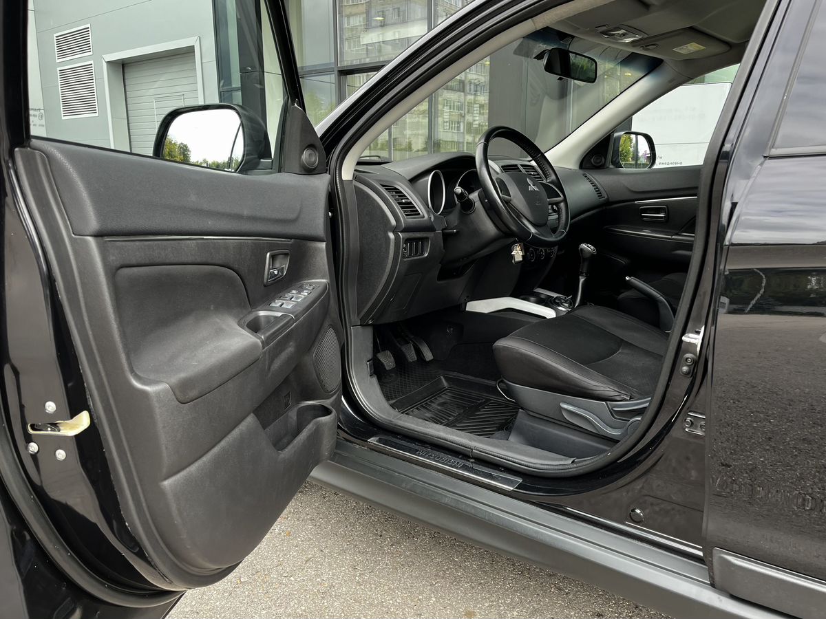 Mitsubishi ASX
