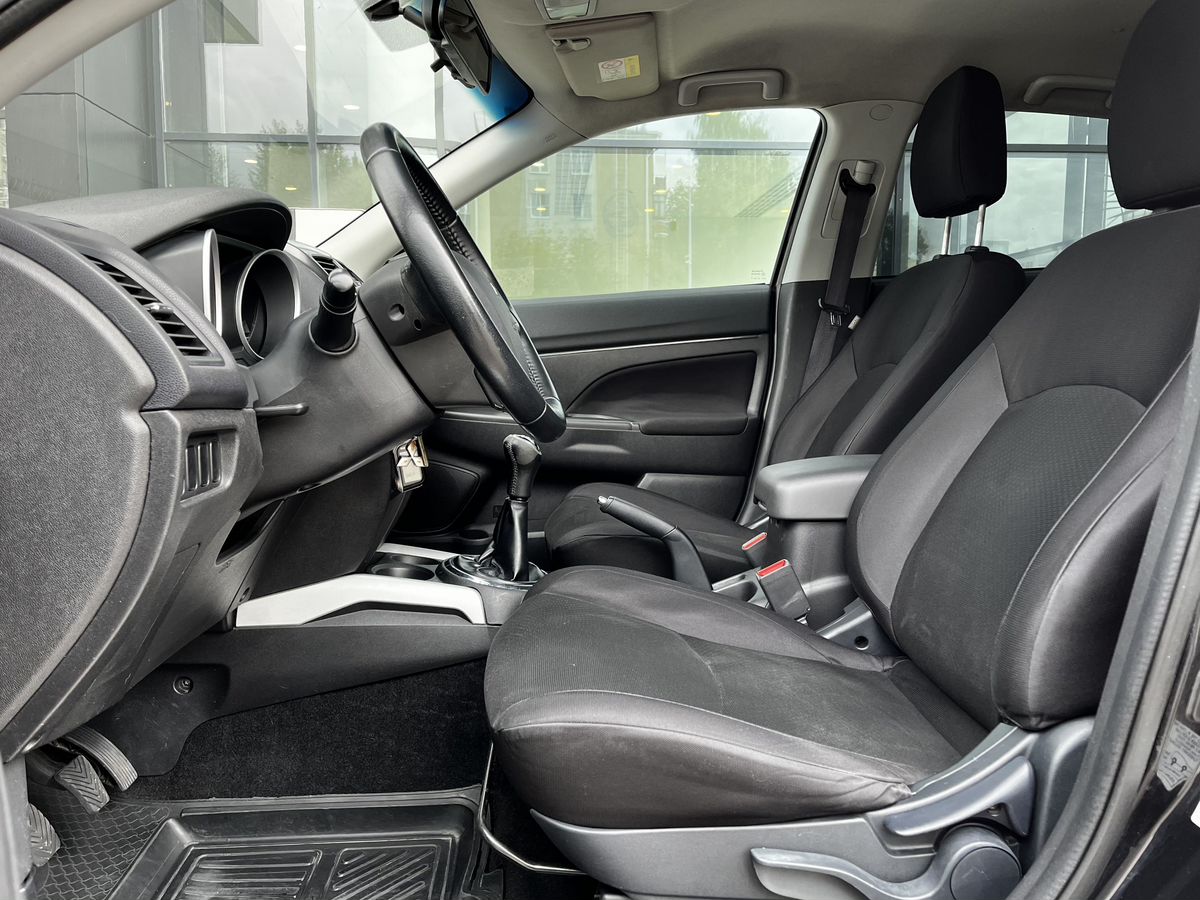 Mitsubishi ASX