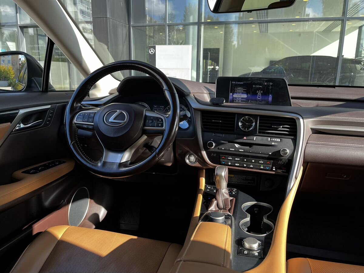 Lexus RX