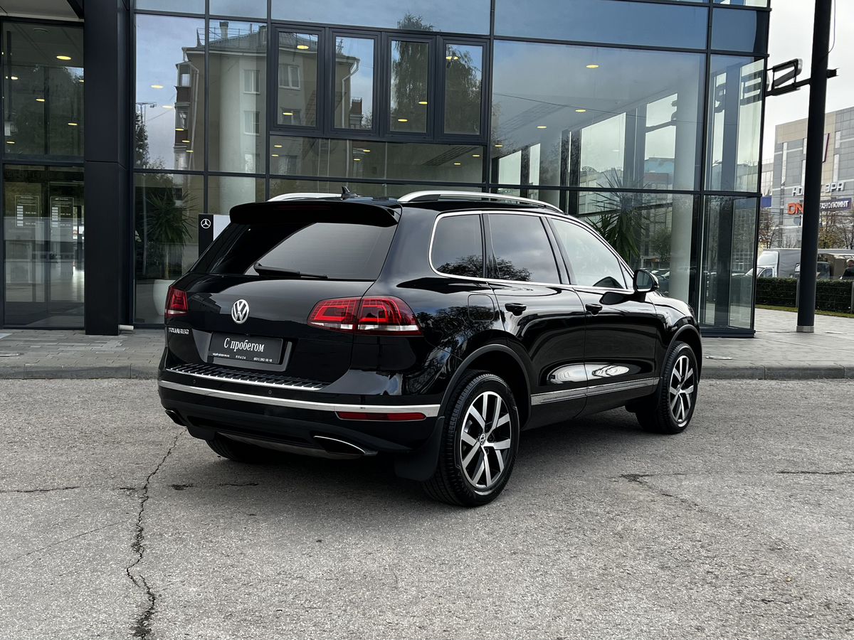 Volkswagen Touareg
