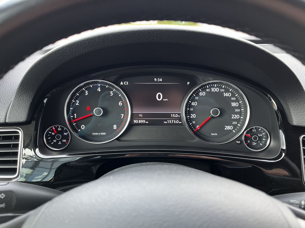 Volkswagen Touareg